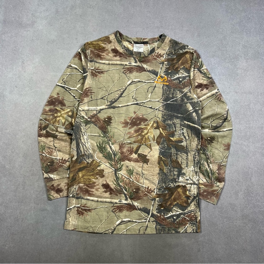 Realtree Camouflage Outdoor Shirt